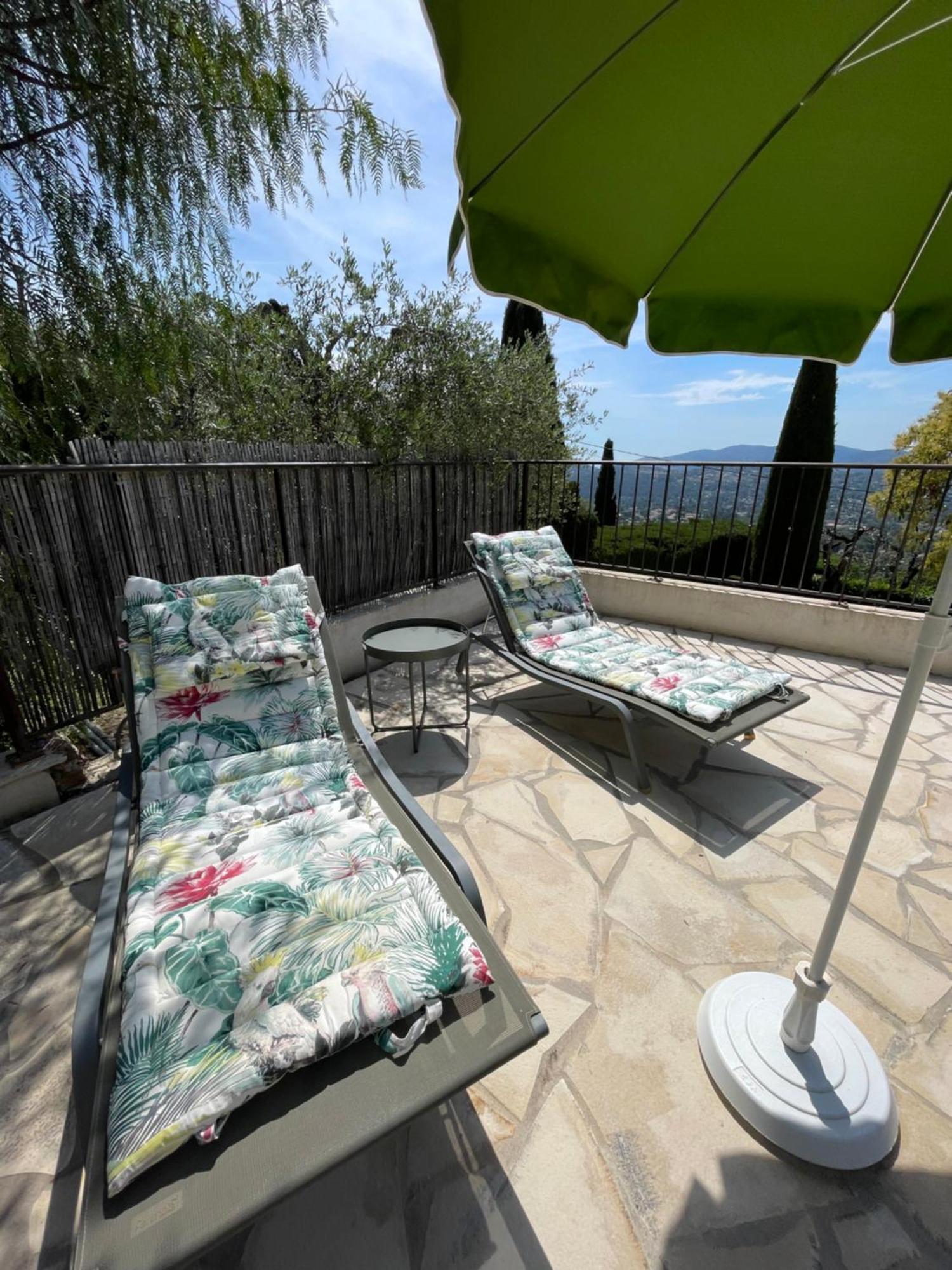 Villa Daphné Spéracèdes Esterno foto
